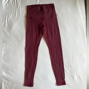 Vintage Lululemon Wunder Under size 6